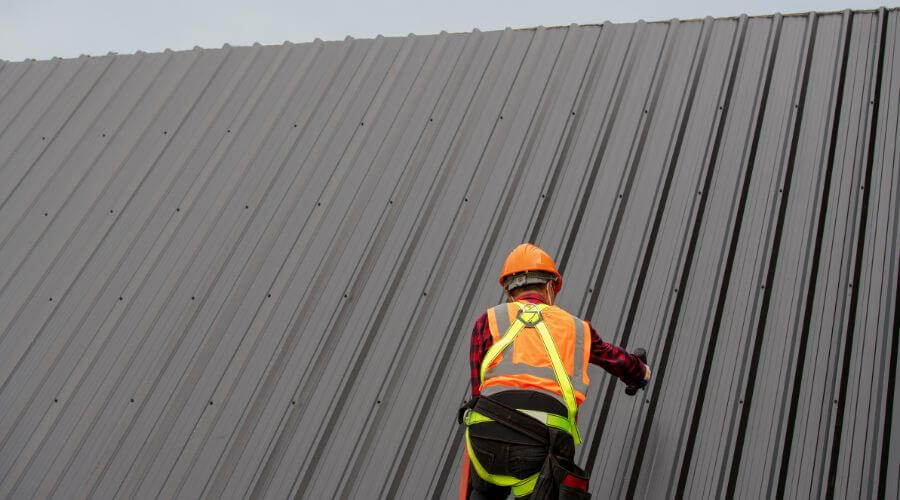 Professional metal roof installation services in Maxwell, TX
